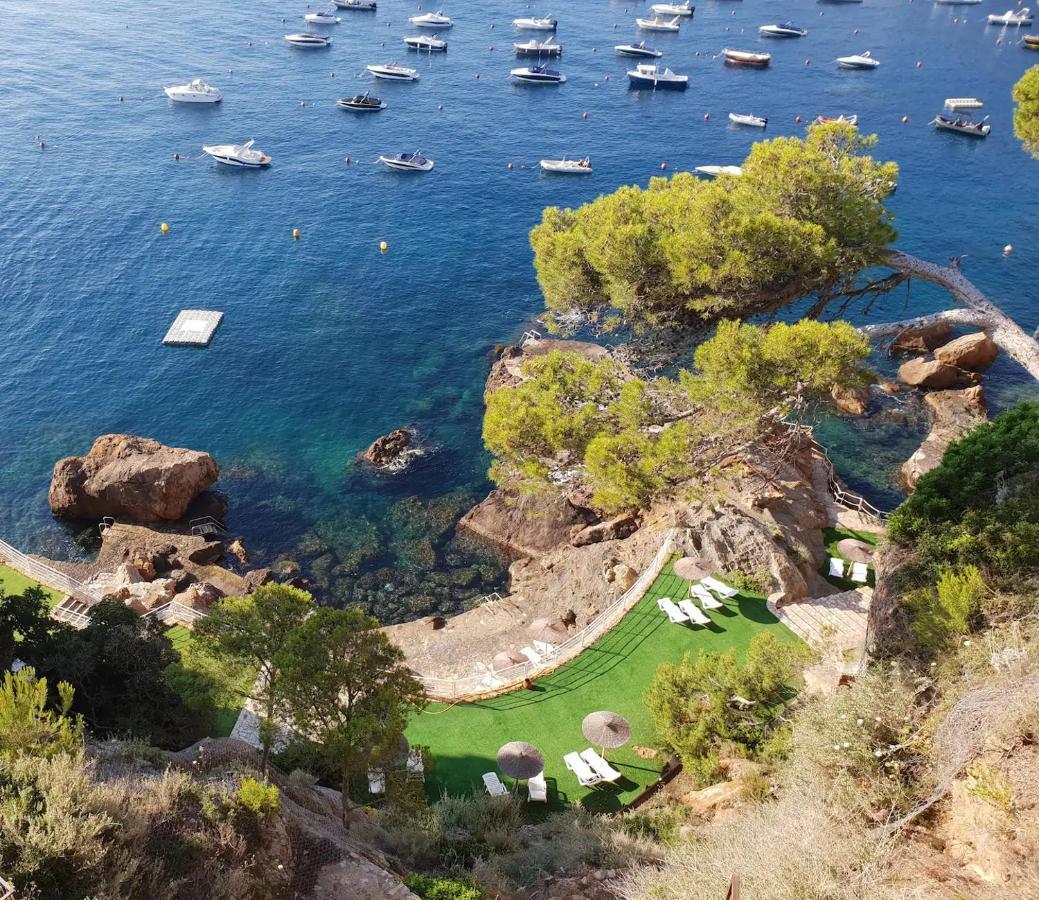 Cap Sa Sal Begur Primera Linea De Mar Con Terraza Exterior photo